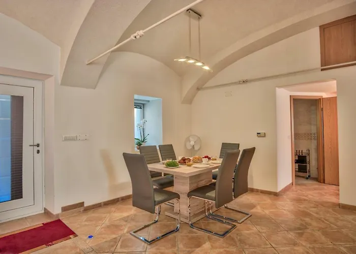 Apartamento Pod Velbi *