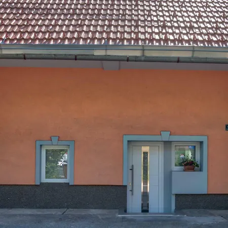 Pod Velbi Lejlighed Ljubljana